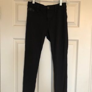 Black Skinny Pant